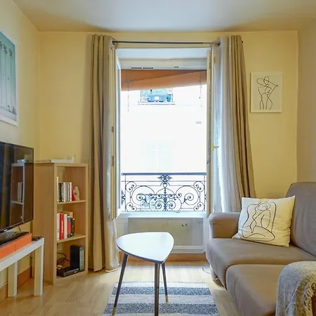 Διαμέρισμα Beautiful Bright Studio Close To Monceau Park Παρίσι